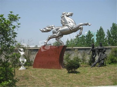 公園鏡面馬不銹鋼雕塑定制